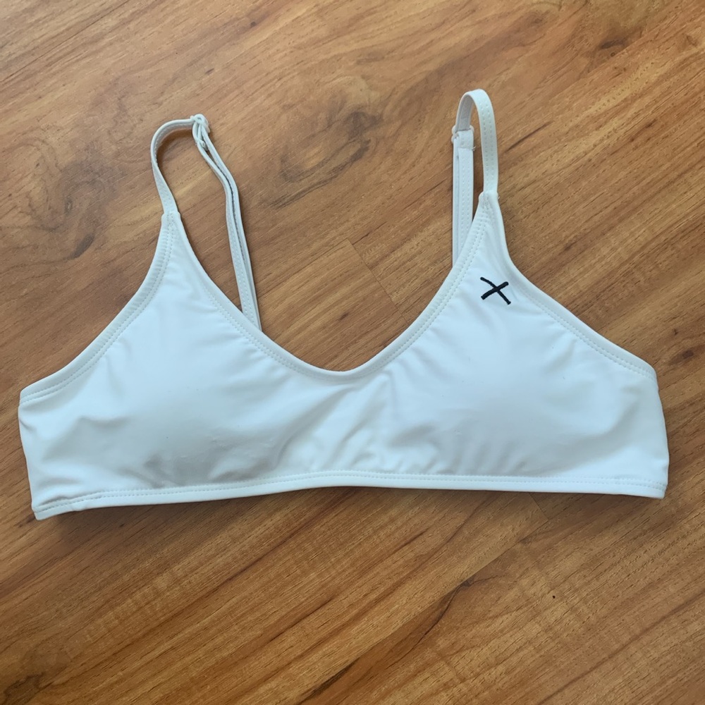 Boutine LA adjustable top